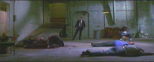 Reservoir Dogs: is someone still alive?