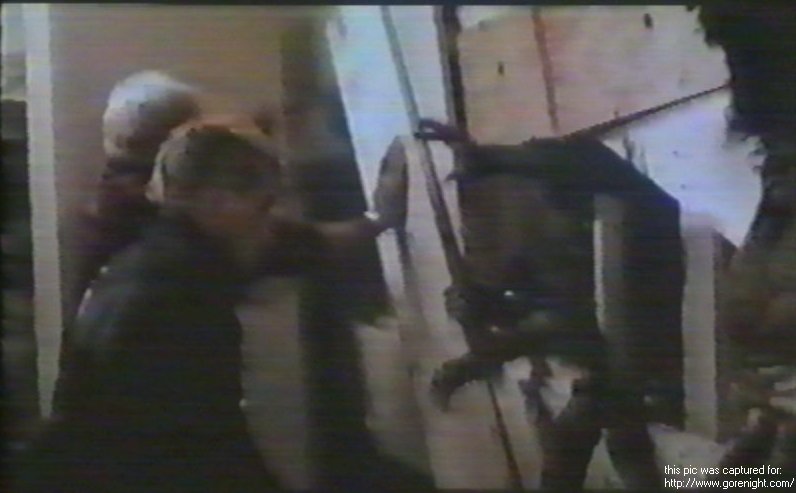 Return Of The Living Dead 1: INCOMING!